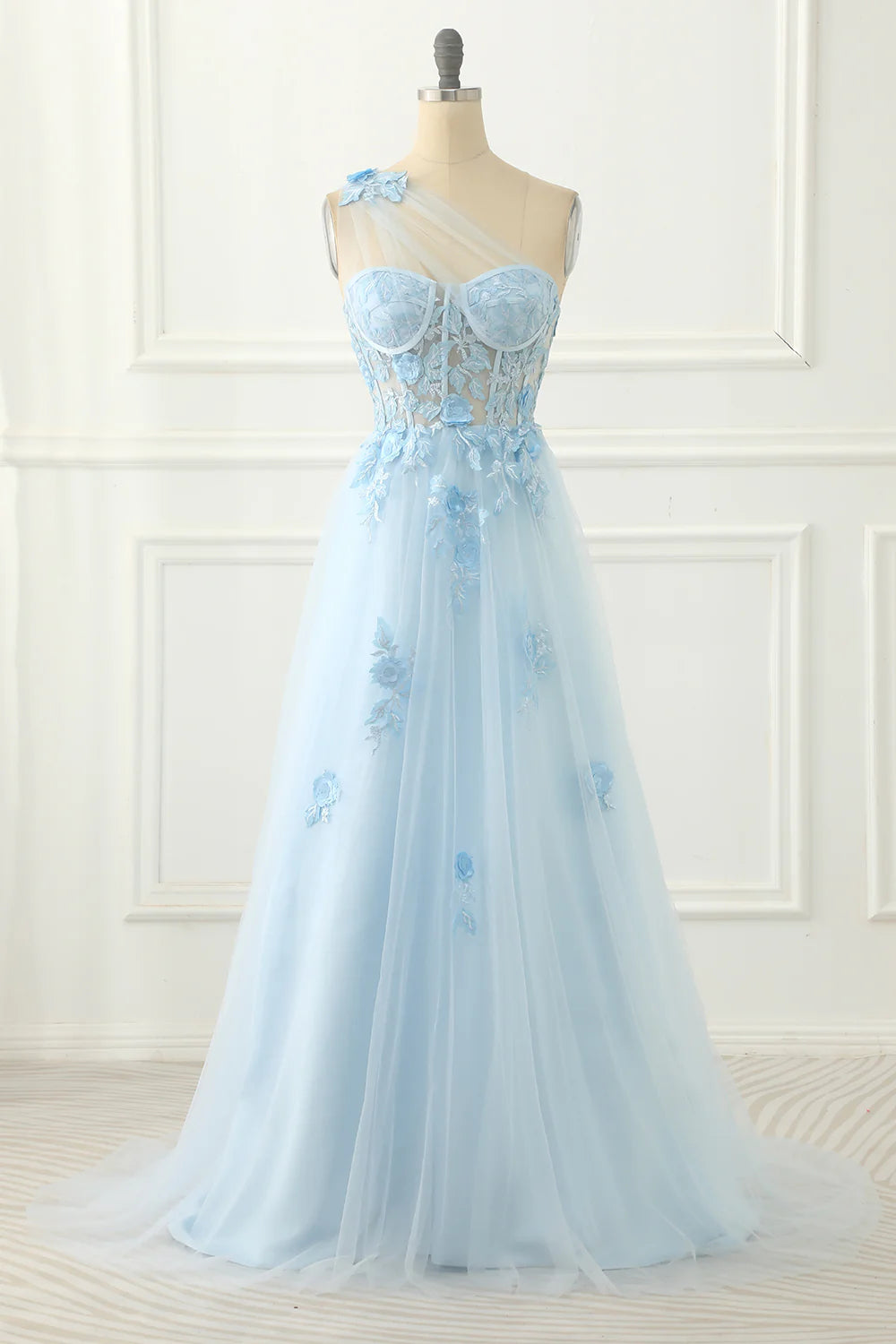 Robe de bal trapèze asymétrique en tulle bleu ciel avec appliqués